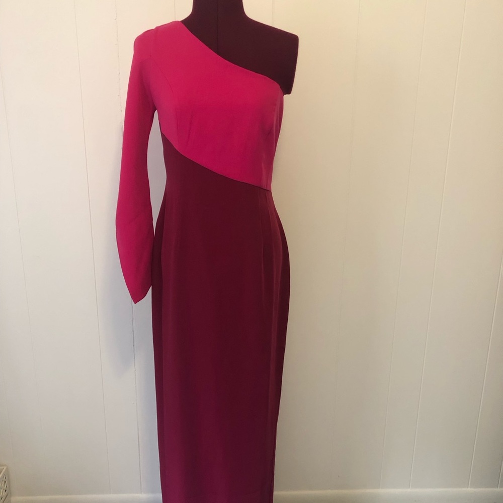 NEW two-tone one shoulder gown